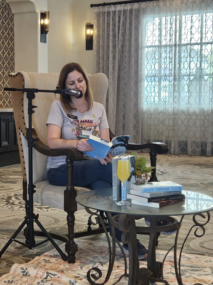 Amanda LaPera at Books and Blooms San Juan Capistrano.